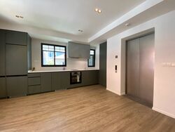 Avenue South Residence (D3), Apartment #628278541